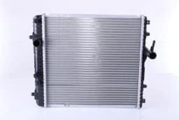 Radiaator, mootorijahutus NISSENS 630738
