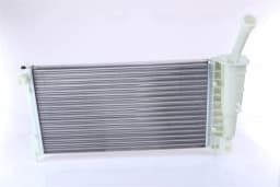 Radiaator, mootorijahutus NISSENS 61898