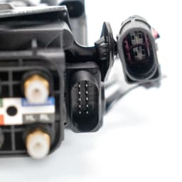 Kompressor, suruõhusüsteem Arnott P-3301